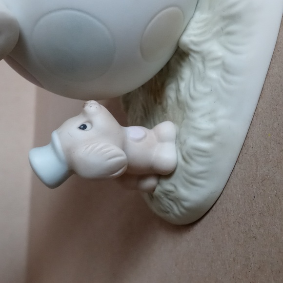 Precious Moments figurine - Picture 3 of 6